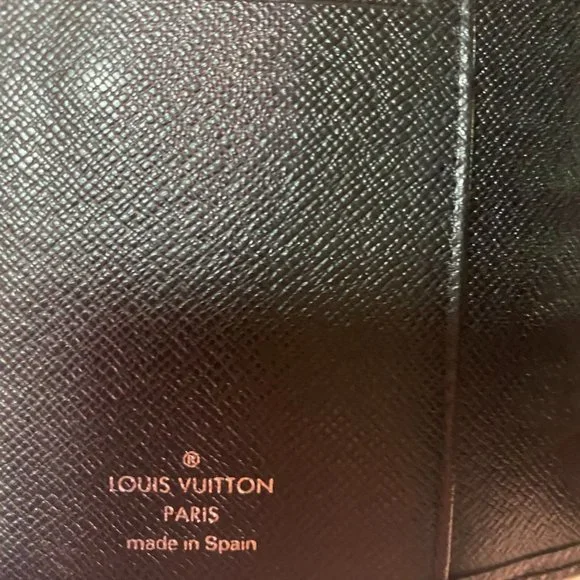 Louis Vuitton Epi Agenda Cover Black - Picture 5 of 5